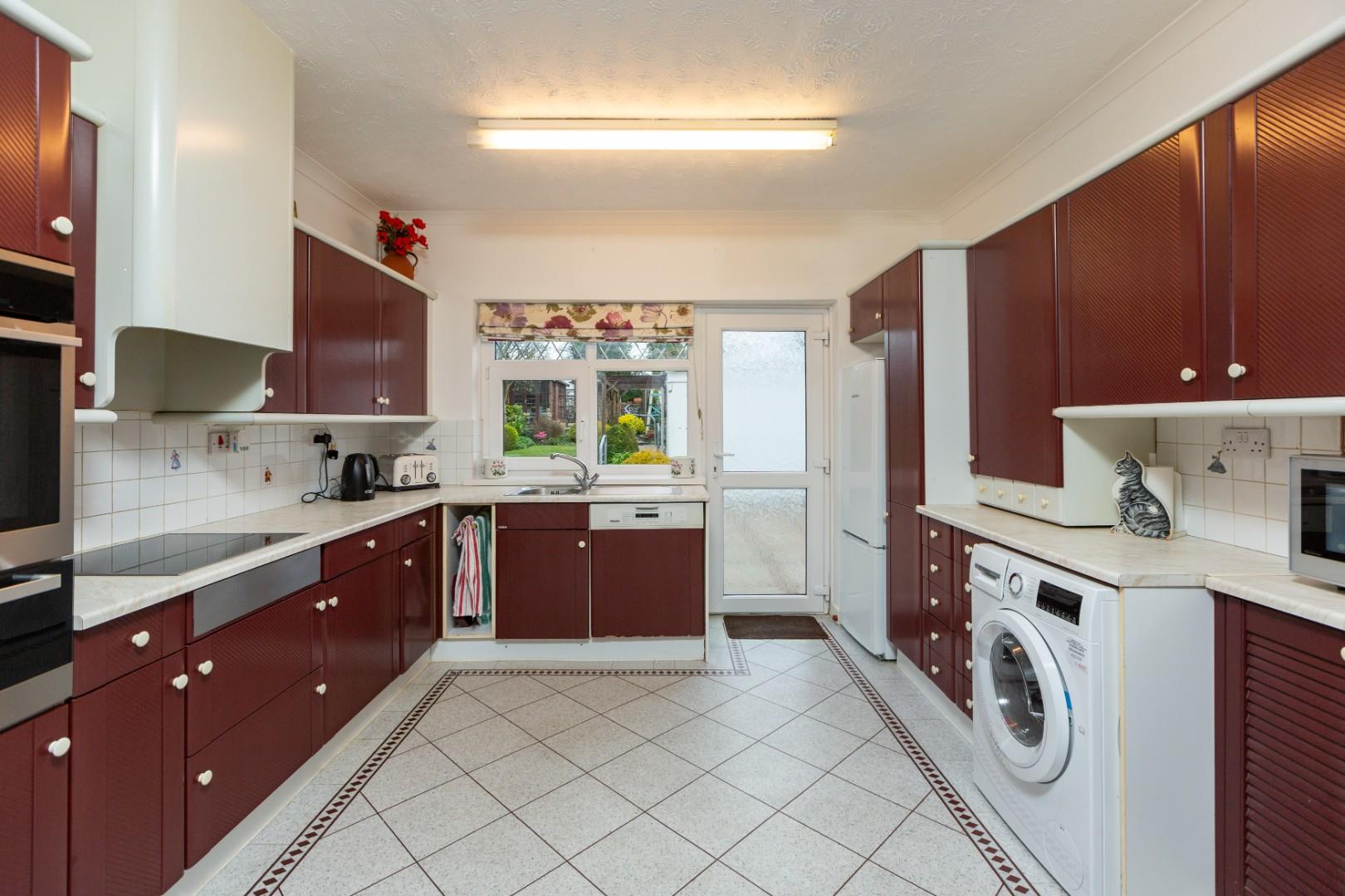 Espalone, Murton, Swansea, SA3 3AH